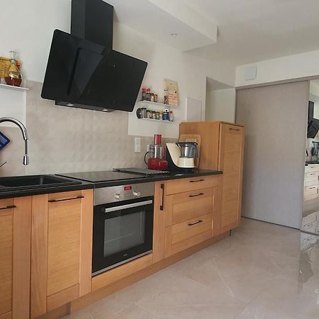 Charmant Appartement En Rez De Jardin Sartène المظهر الخارجي الصورة